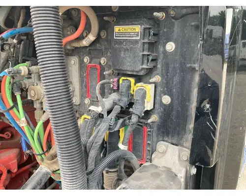 Kenworth T680 Electrical Misc. Parts