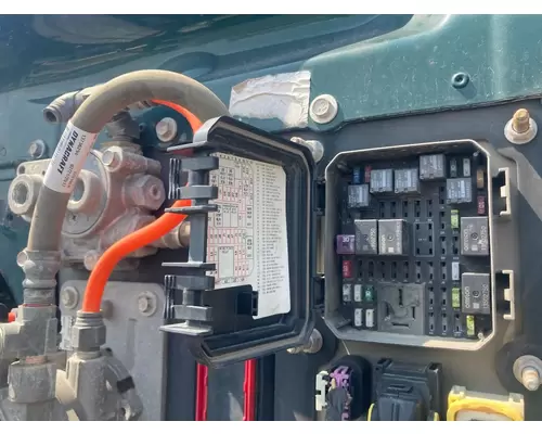 Kenworth T680 Electrical Misc. Parts