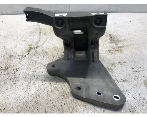 Kenworth T680 Engine Brackets, Misc.
