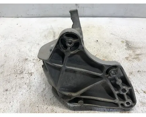 Kenworth T680 Engine Brackets, Misc.