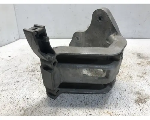 Kenworth T680 Engine Brackets, Misc.