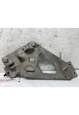 Kenworth T680 Engine Brackets, Misc.