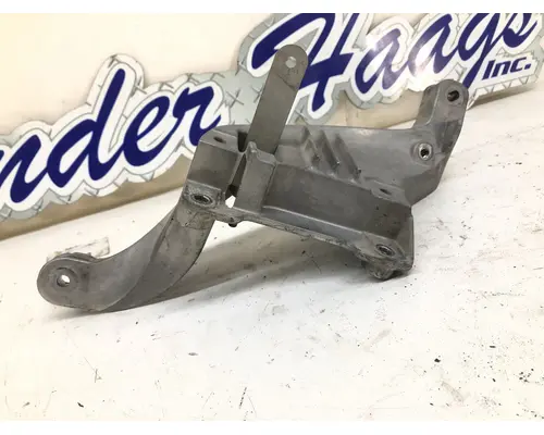 Kenworth T680 Engine Brackets, Misc.