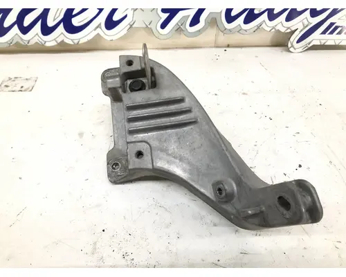 Kenworth T680 Engine Brackets, Misc.