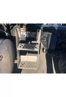 Kenworth T680 Engine Brackets, Misc.