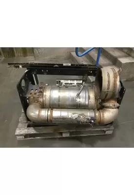 Kenworth T680 Exhaust DPF Assembly