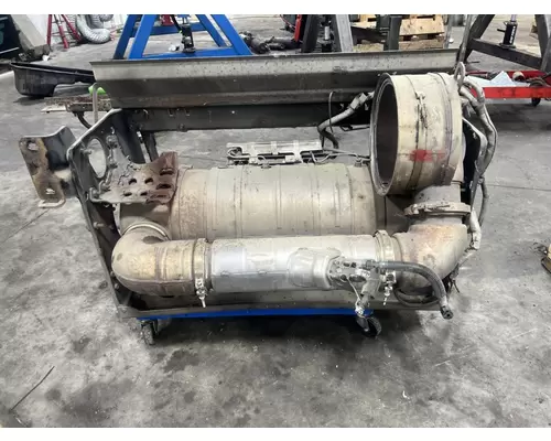 Kenworth T680 Exhaust DPF Assembly