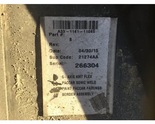 Kenworth T680 Fairing (Side)