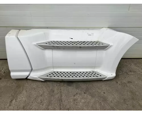 Kenworth T680 Fairing (Side)