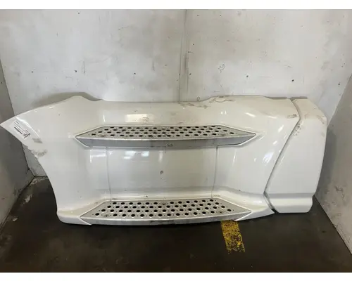 Kenworth T680 Fairing (Side)