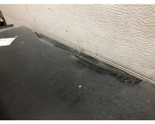 Kenworth T680 Fairing (Side)