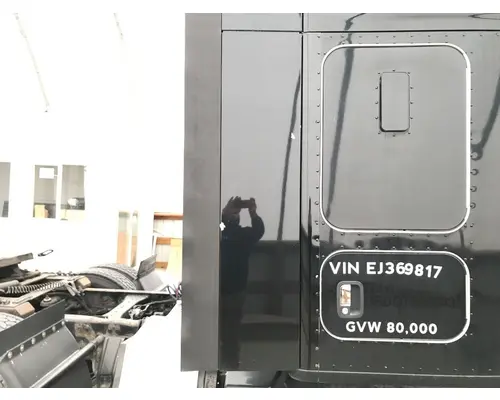 Side Fairing Kenworth T680 Vander Haags Inc Cb