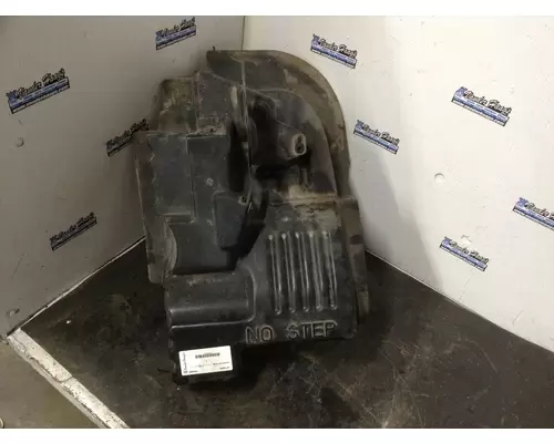 Kenworth T680 Fender, Inner