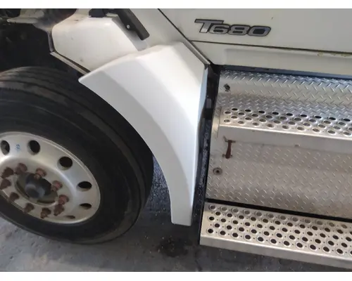 Fender Extension KENWORTH T680 LKQ Thompson Motors - Wykoff