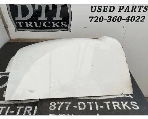 Fender Extension KENWORTH T680 DTI Trucks