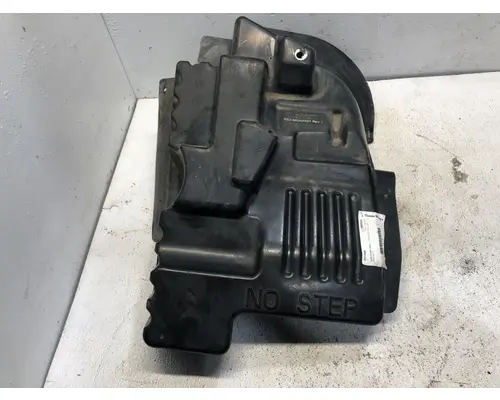 Kenworth T680 Fender