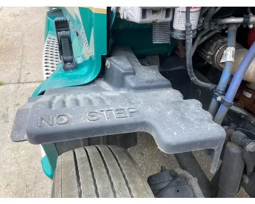 Kenworth T680 Fender