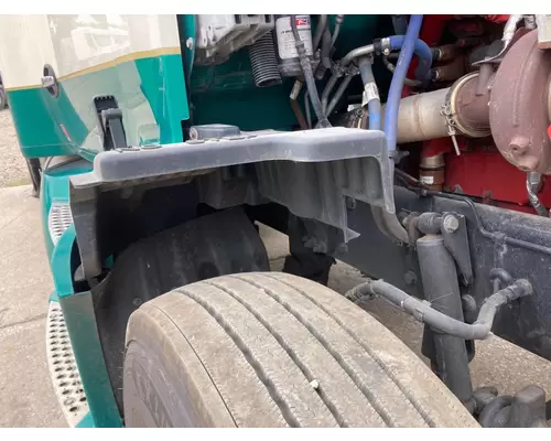 Kenworth T680 Fender