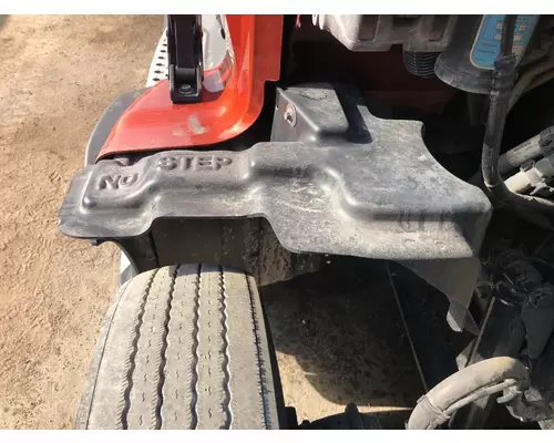 Kenworth T680 Fender