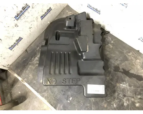 Kenworth T680 Fender