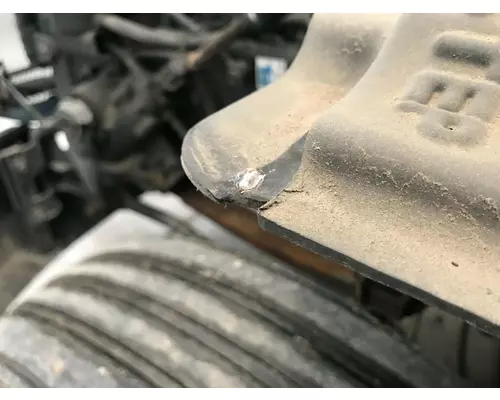 Kenworth T680 Fender