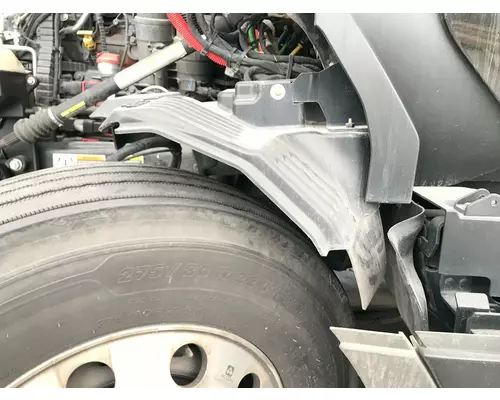 Kenworth T680 Fender