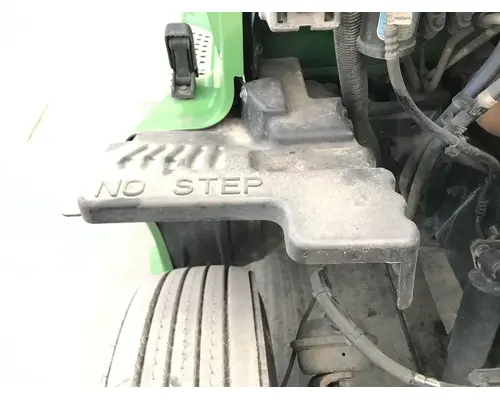Kenworth T680 Fender