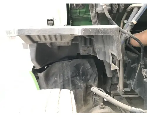 Kenworth T680 Fender
