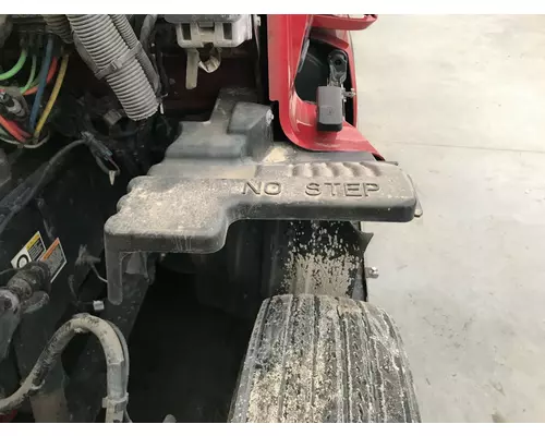 Kenworth T680 Fender