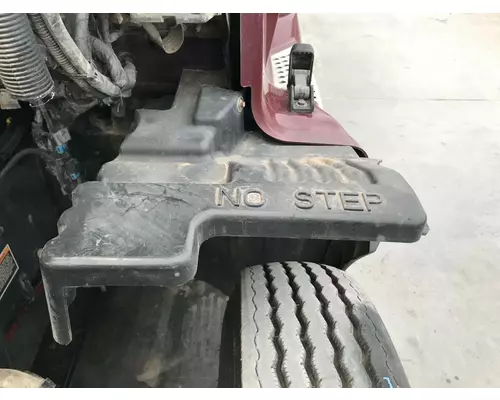 Kenworth T680 Fender
