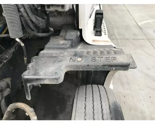Kenworth T680 Fender