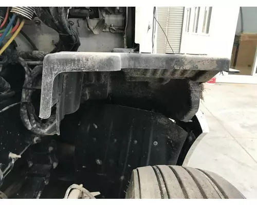 Kenworth T680 Fender