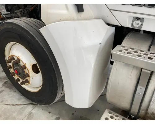 Kenworth T680 Fender