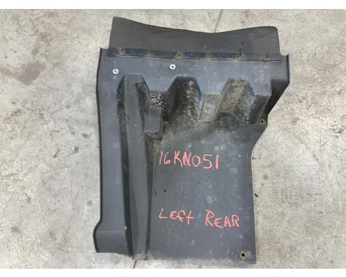 Kenworth T680 Fender