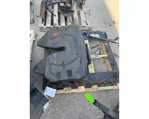 Fifth Wheel KENWORTH T680 K &amp; R Truck Sales, Inc.