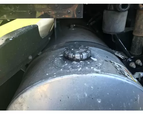 Kenworth T680 Fuel Tank Strap