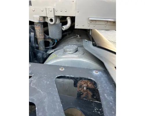 Fuel Tank Kenworth T680 River City Truck Parts Inc.