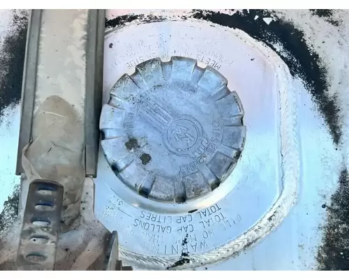 Kenworth T680 Fuel Tank