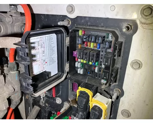 Kenworth T680 Fuse Box