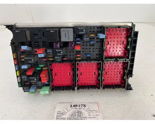 Fuse Box KENWORTH T680 West Side Truck Parts