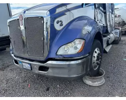 Kenworth T680 Grille