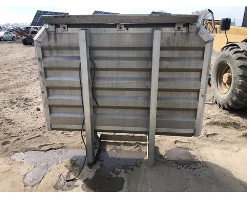 Kenworth T680 Headache Rack (Cab Protector)