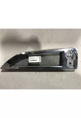 Kenworth T680 Hood Side Vent