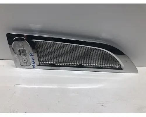 Kenworth T680 Hood Side Vent