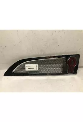 Kenworth T680 Hood Side Vent
