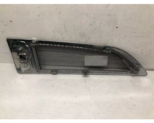 Kenworth T680 Hood Side Vent