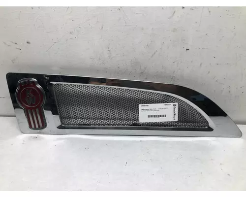 Kenworth T680 Hood Side Vent