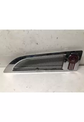 Kenworth T680 Hood Side Vent
