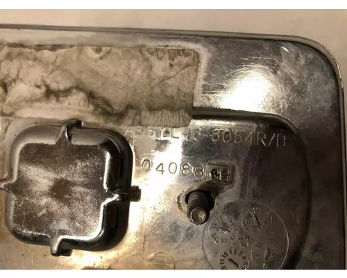 Kenworth T680 Hood Side Vent