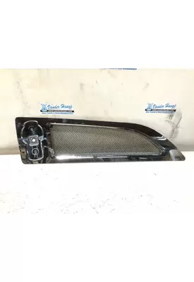Kenworth T680 Hood Side Vent